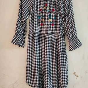 Easybuy Black And White Checked Dress