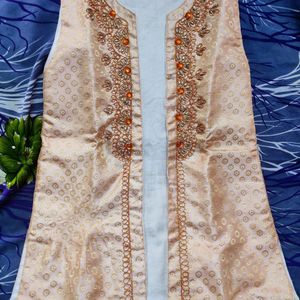 Festive Wear Kurta With Design Jacket