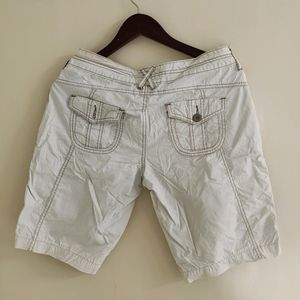 Multi Pocket Off White Shorts