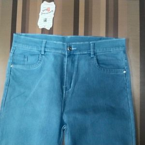 T-80 Size 34 Straight Women Denim Jeans