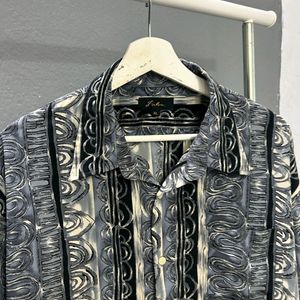 Abstract printed shirt