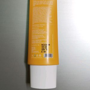 Dot & Key Vit-c Sunscreen