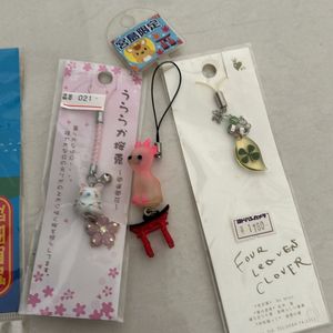 Mobile Straps Selling in a Combo