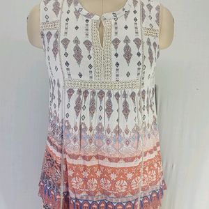 New Sleeveless Lace Biege Top