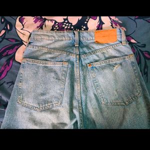 H&M Straight Fit Jeans