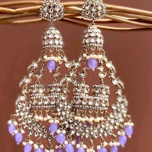 Noora Chandbali Earring