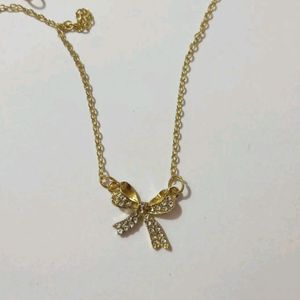 Pinteresty Bow Neck Chain