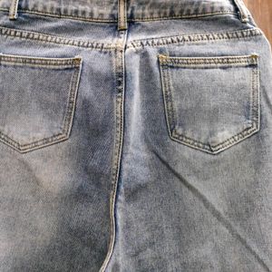 Damage Jeans