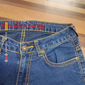 (B-87) 28 Size Slim Fit Jeans