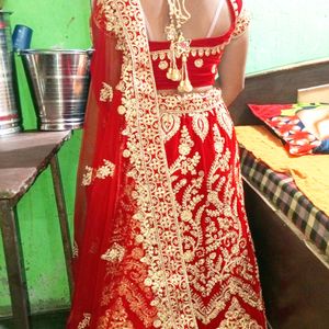 Red Lahange Choli Dupatta M Size