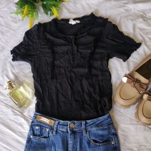 H&M black crop top