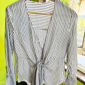 Forever New Blue stripped knot top