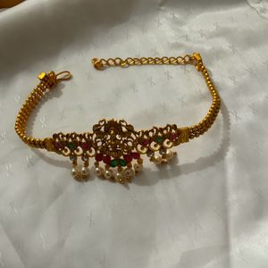 Gold Lakshmi Devi Kempu Pearl Vanki