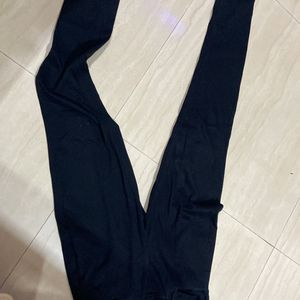 Coal Black Colour jeggings/ Fitted jeans