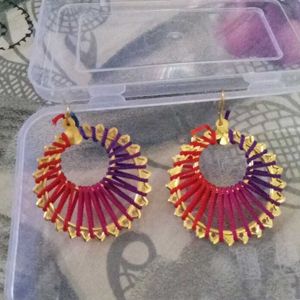 Fashionable Earings For Girls.....