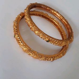 PRICE DROP❤️New Antique Gold Plated Bangles