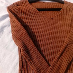 Brown Ribbed Sweater Top🪹🛍️