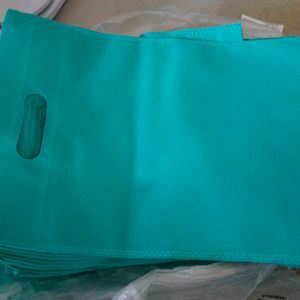 70+ D-cut Storage Bags