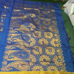 Blue And Gold Silk Blend Saree (5.5 Metres)