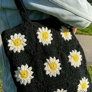 Daisy Tote Bag