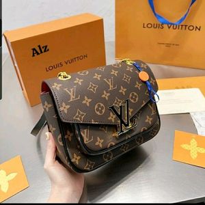 Louis VUITTON Slingbags