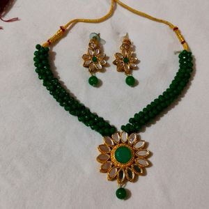 💚 Green Necklace For Mehndi Function & Festival