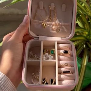 Pinterest Jewellery Organizer🩷