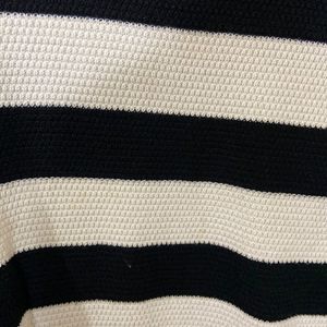 Beautiful B&W Acrylic Sweater Top