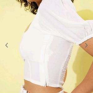 Mast & Harbour CloudWhite Sweetheart Neck Crop Top