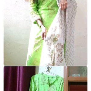 Green Straight Kurta