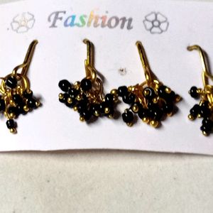 Black Beads Earring (Four)