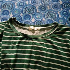Green And White T-shirt.
