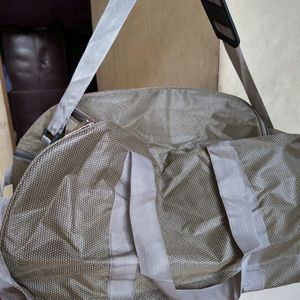 travel bag with wheels