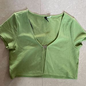 H&M butterfly crop top (green)