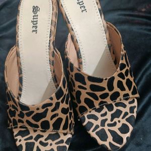 Cheetah Print Sandles