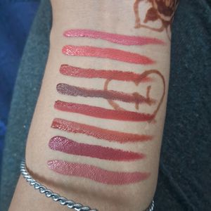 9 Liquid  Lipstick