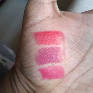 New Myglamm Mini Lipstick Kit