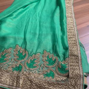 Price Drop💥💥Pretty Party Wear Saree With Blouse