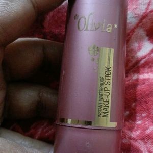 Green Mask And Olivia Water Proof Makeup Stick