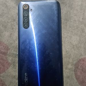 Realme 6 (4/64) Smartphone