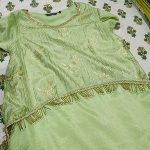 Women Pista Green Color Kurti