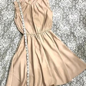 Refill Dusty Pink Coloured Dress With Zip Closure.