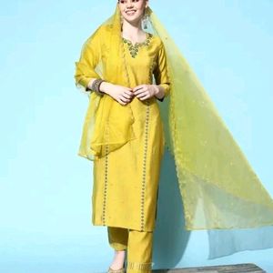 Kurta Sets & Suits