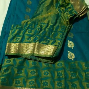 Banarasi Saree With Stitched Blouse