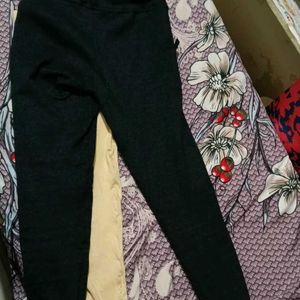 Legging And Track Pant