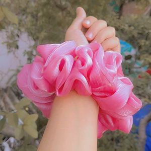 Set Of 4Multiple Colours Scrunchies 💖