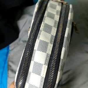 Gucci Sling Bag