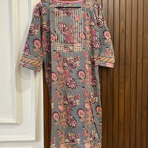 Kurti With Pants And Dupatta