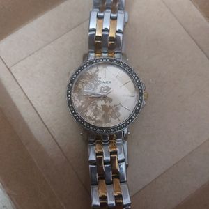 Timex watch working