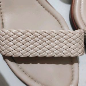 Bata Nude Sandles